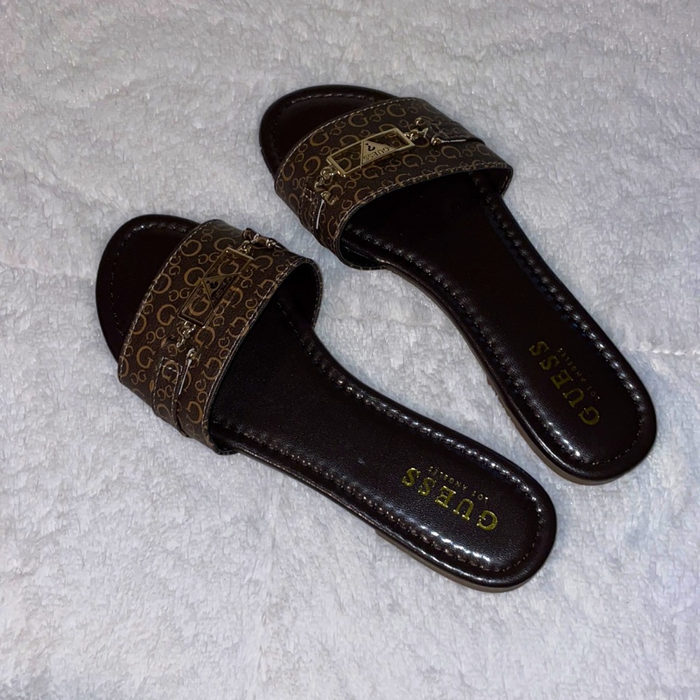 Guess Sandals